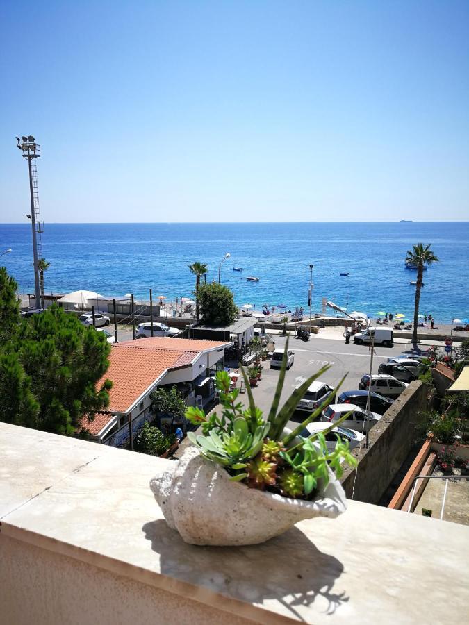 B&B Il Mare Degli Dei Letojanni Dış mekan fotoğraf